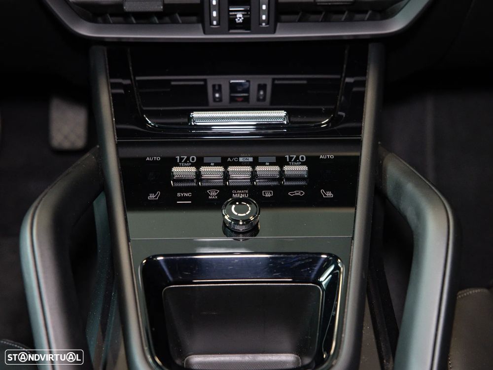 Porsche Cayenne E-Hybrid - 41