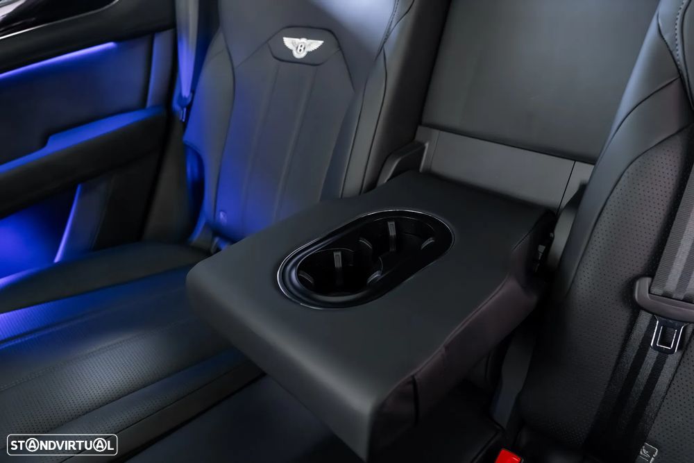 Bentley Bentayga V8 - 11