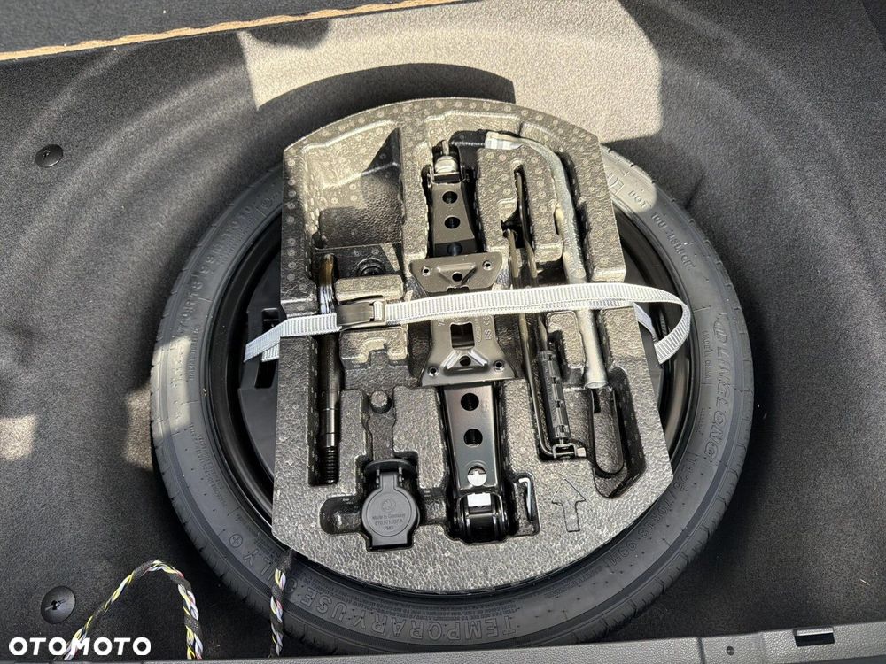 Skoda Superb 2.0 TDI SCR 4x4 Sportline DSG - 25