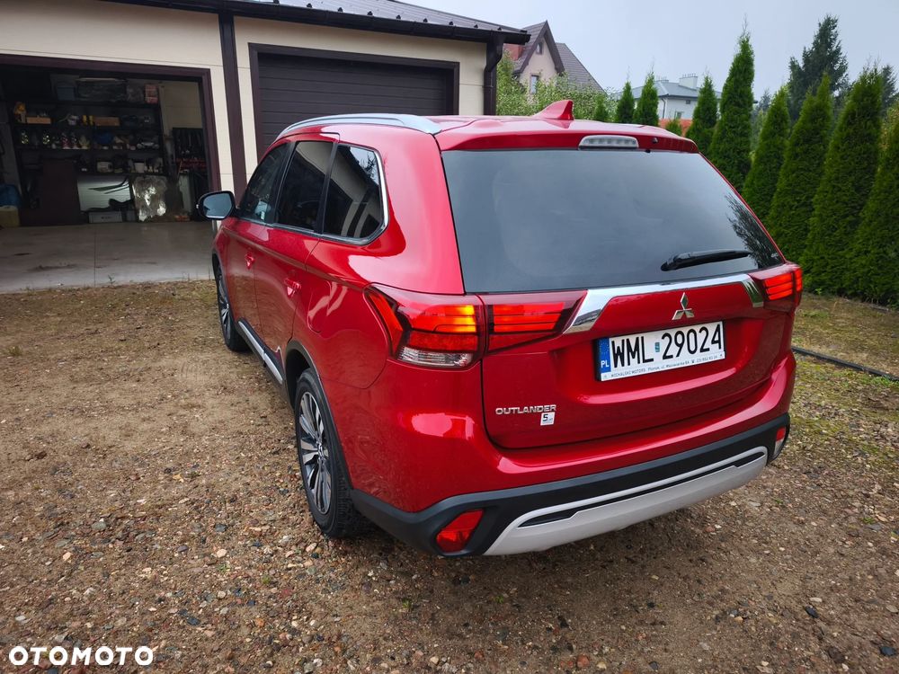 Mitsubishi Outlander 2.0 Intense Comfort 4WD CVT - 9
