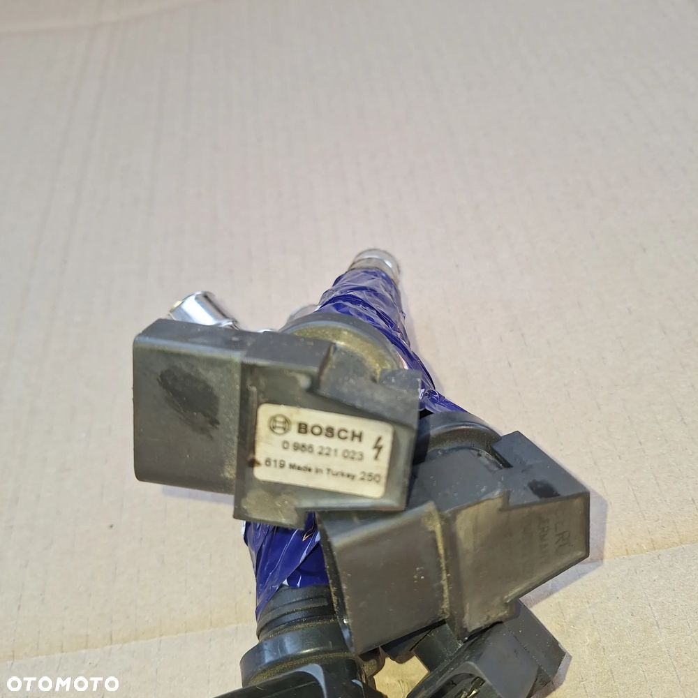 CEWKA ZAPLONOWA VW POLO AUDI SKODA 0986221023 - 3