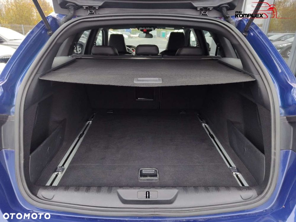 Peugeot 308 - 11