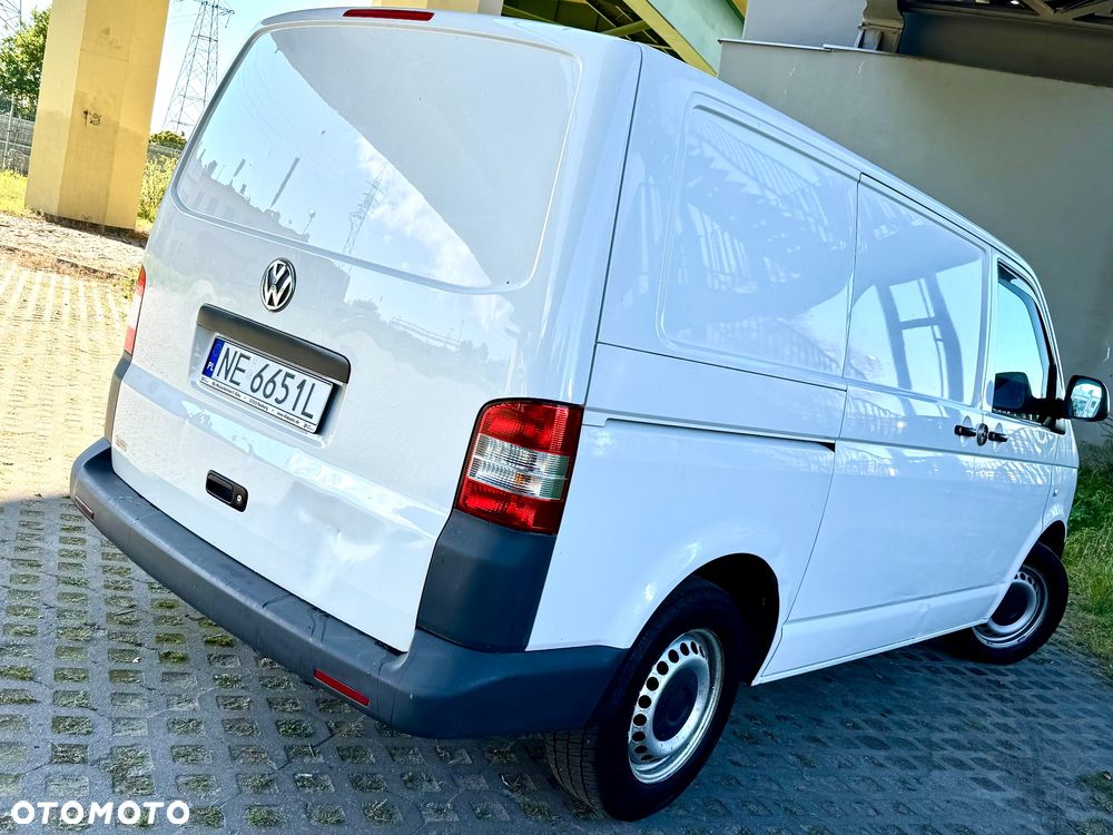 Volkswagen Transporter - 4