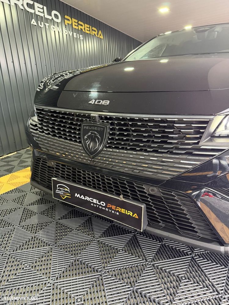 Peugeot 408 1.6 Hybrid Allure Pack e-EAT8 - 4