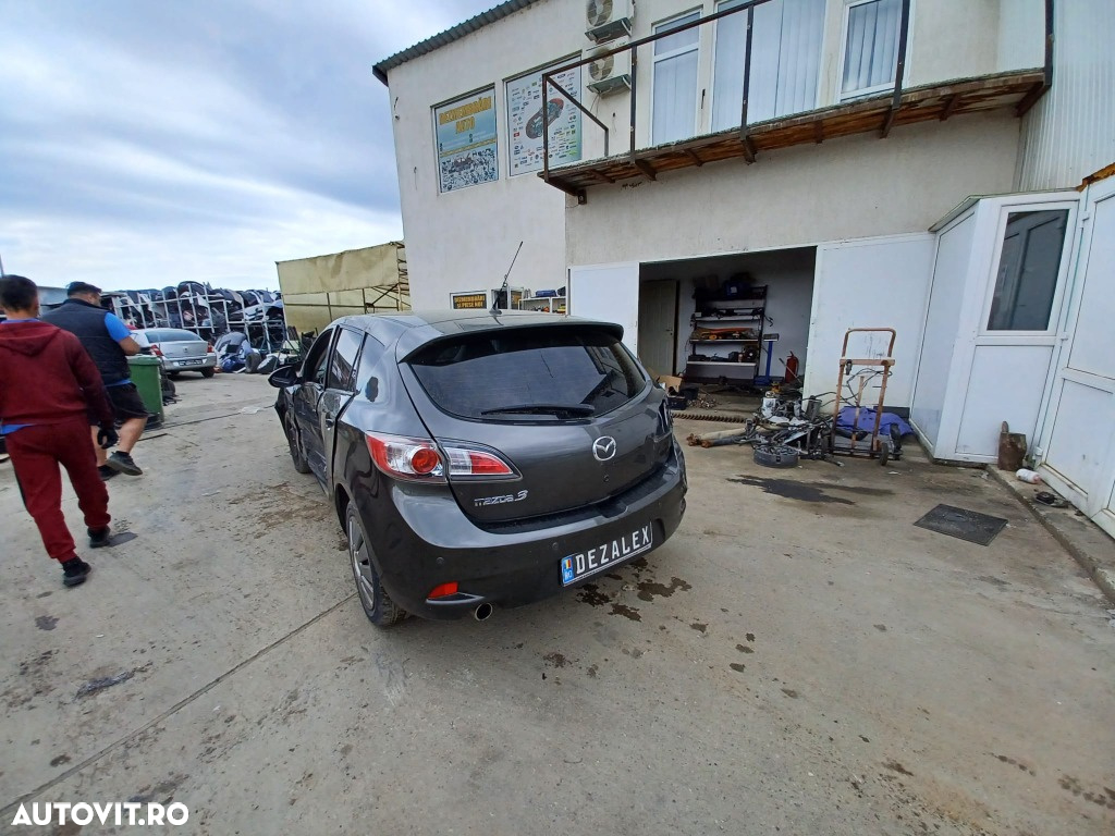 Dezmembrari Mazda 3 2.0 benzina.automat an 2011 - 3