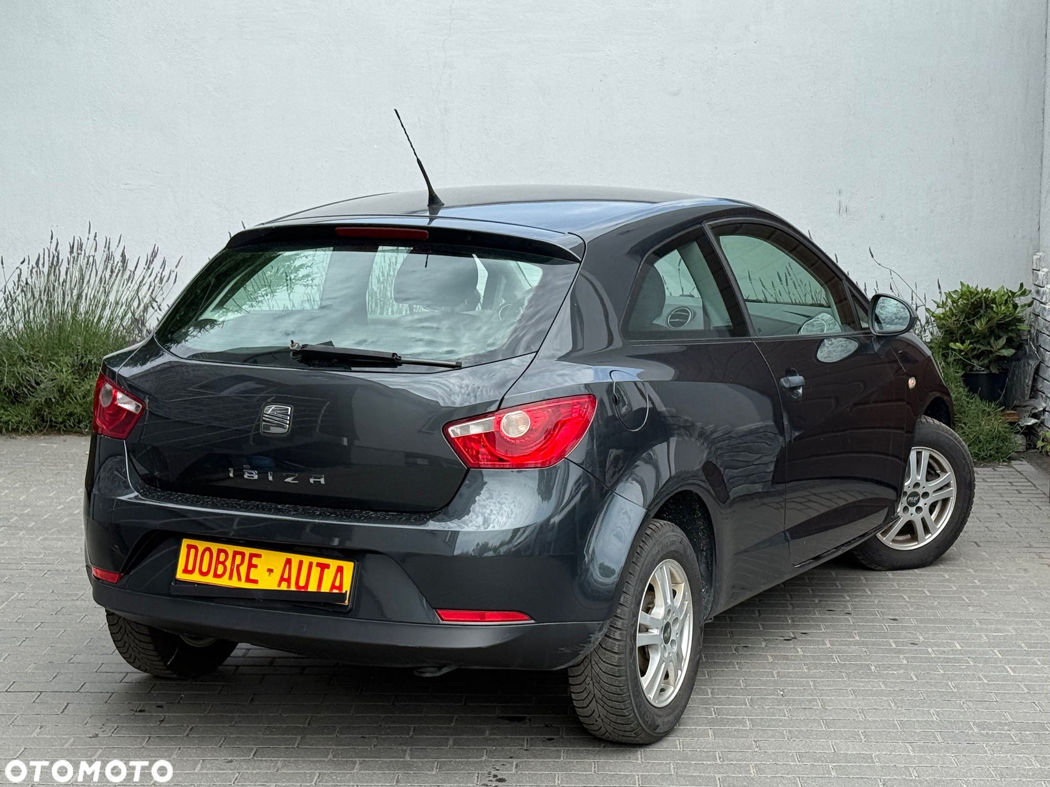 Seat Ibiza SC 1.2 Reference - 3