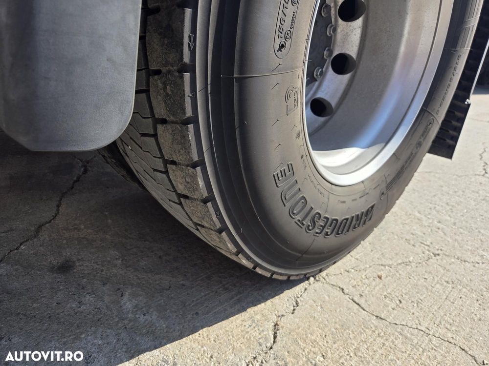 MAN TGX 18.500 4x2, 2018, 485.044km, rulata in GERMANIA, Carte identitateRAR, KIT BASCULARE, FULL OPTION, cutie automata+intarder, frigider, Aer cond STATIONARE, jante Aluminiu, anv 80% ok, rez aluminiu, posibilitate leasing 2 ani-PROMOTIE 21.900 Eur+Tva - 13