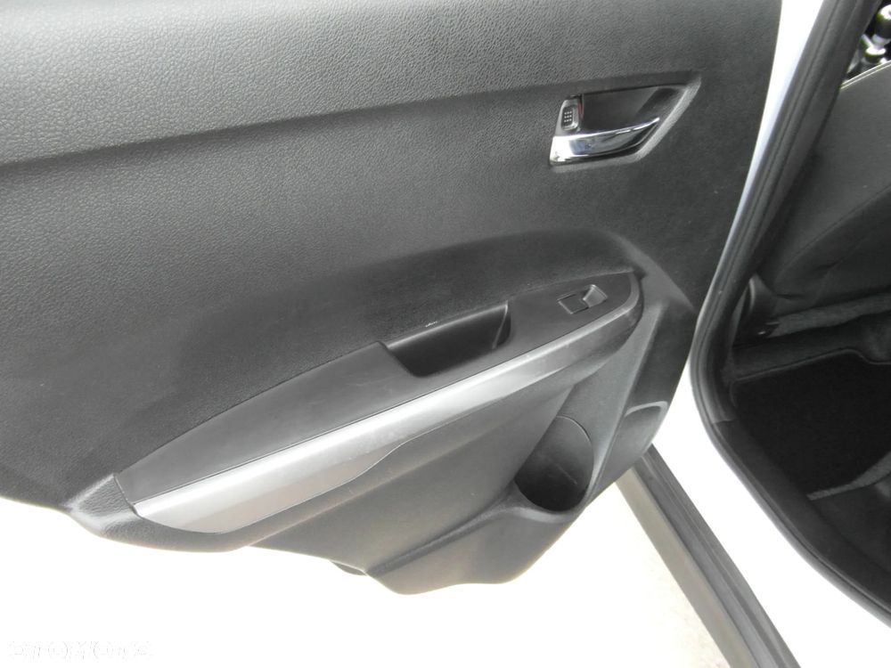 Suzuki Vitara 1.4 Boosterjet Hybrid Allgrip Comfort+ - 31