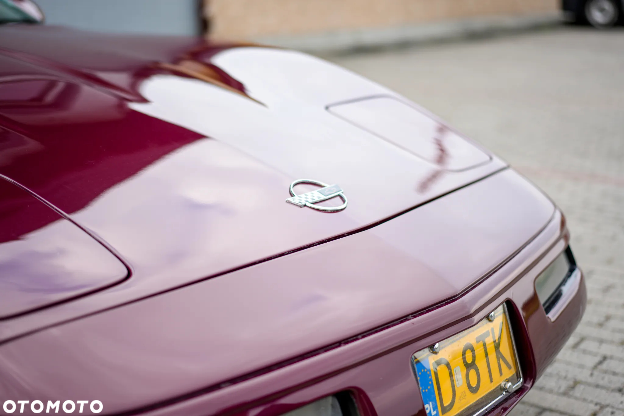Chevrolet Corvette - 9