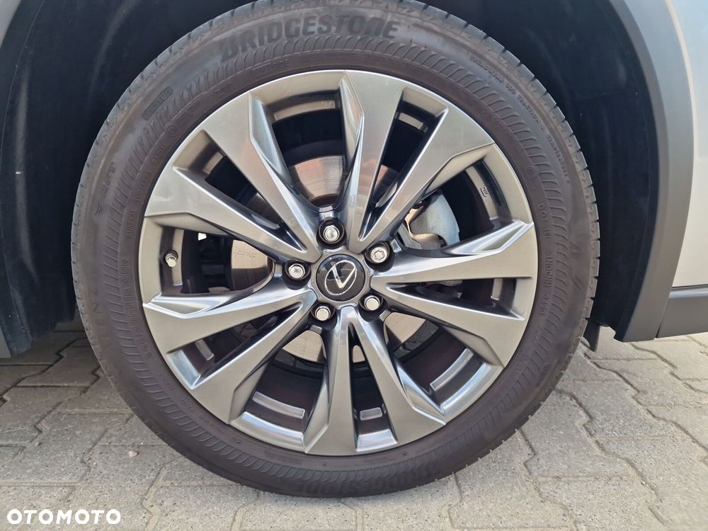 Lexus UX 250h GPF F Sport 2WD - 20