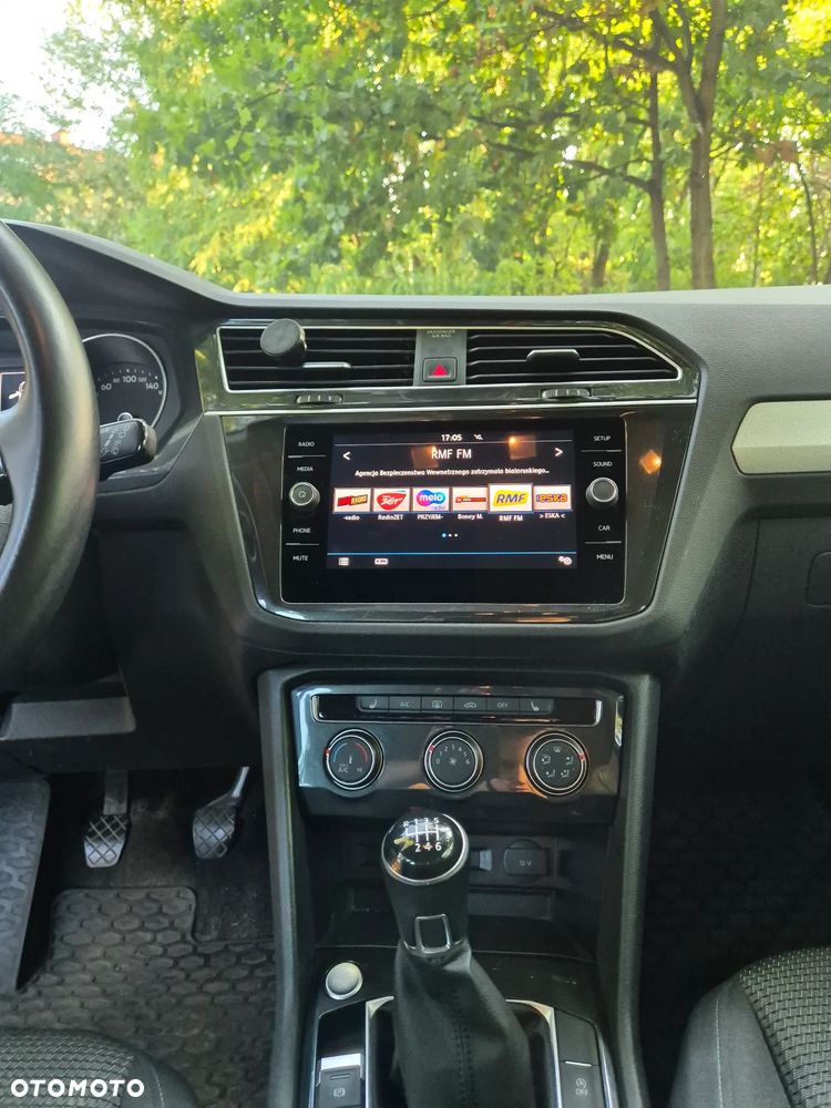 Volkswagen Tiguan 1.5 TSI EVO Trendline - 12