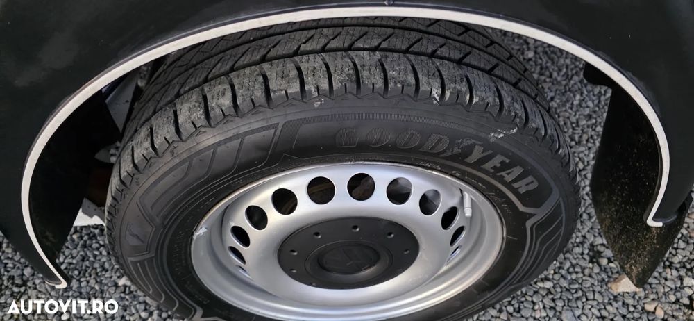 Volkswagen TRANSPORTER face lift 2.0 tdi, 140cp,  186.200 km,           basculabil 3.2t original,  07/2012 (serie 2013).  (factura cu TVA, SEAP , finantare PJ, rate PF - 24