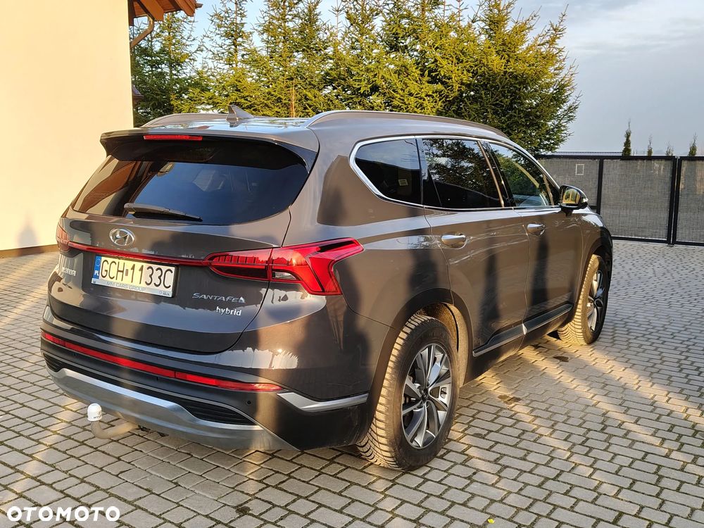 Hyundai Santa Fe 1.6 T-GDI HEV Executive 4WD - 4