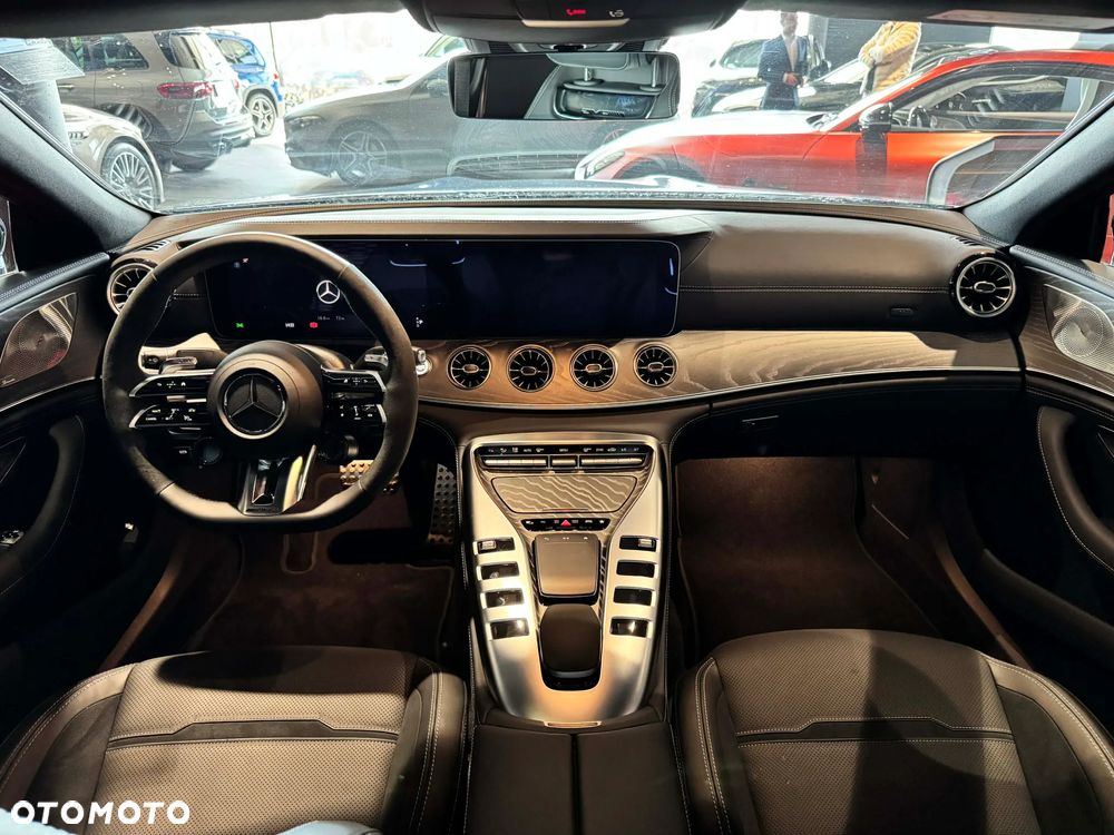 Mercedes-Benz AMG GT 43 4Matic+ 4D Speedshift TCT 9G - 12