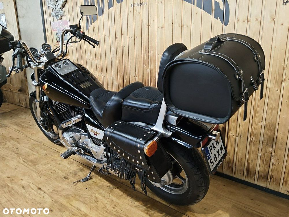 Honda Shadow - 13
