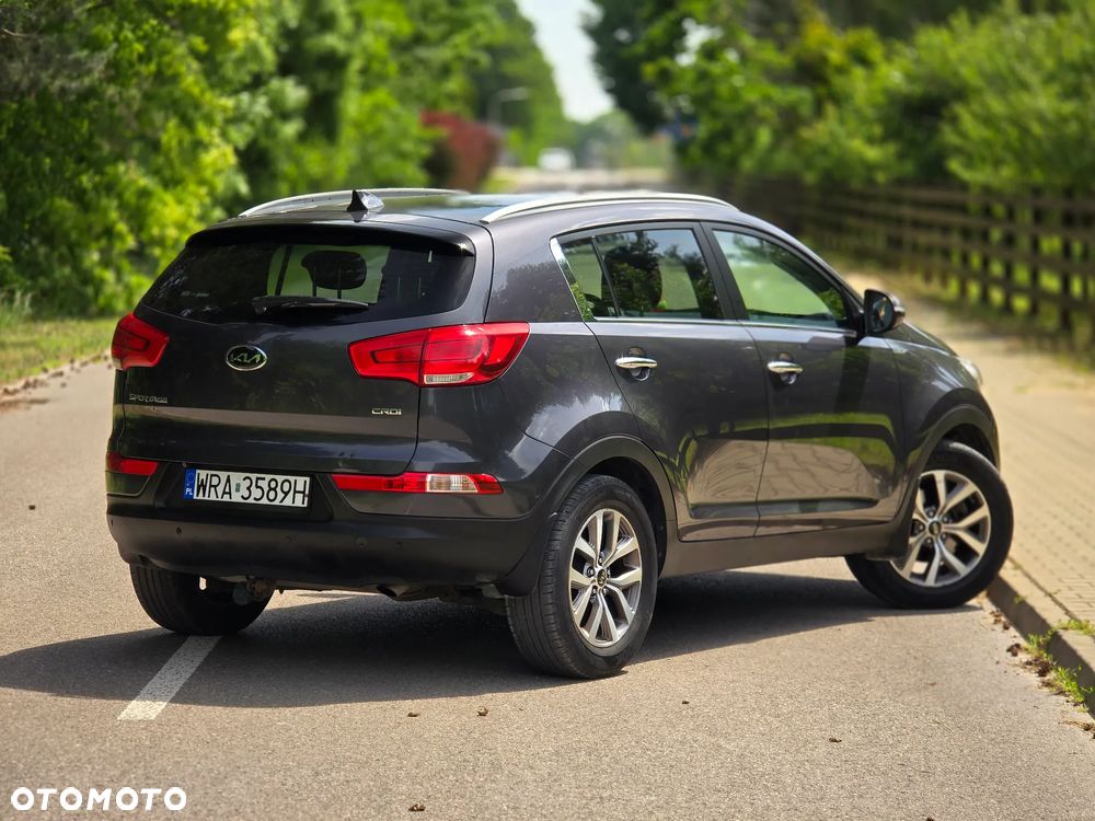 Kia Sportage 1.7 CRDI 2WD ISG Dream-Team Edition - 4