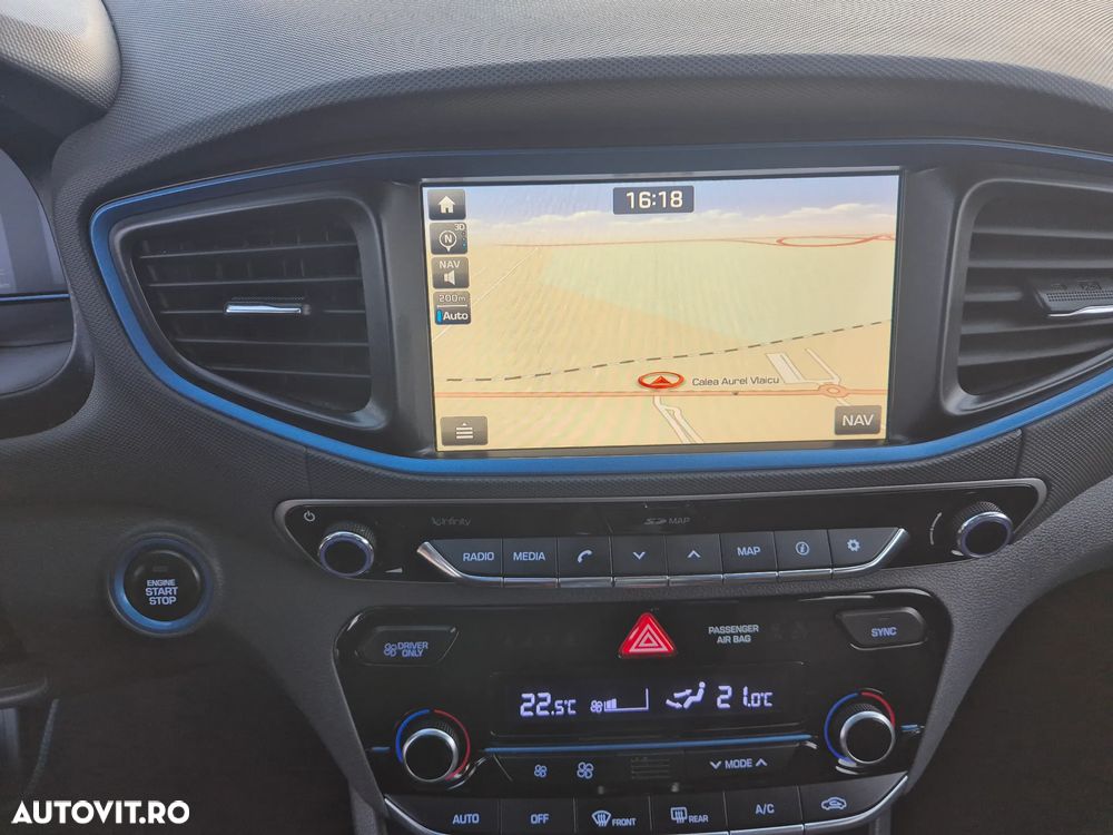 Hyundai IONIQ Hybrid 1.6 GDI Premium - 8