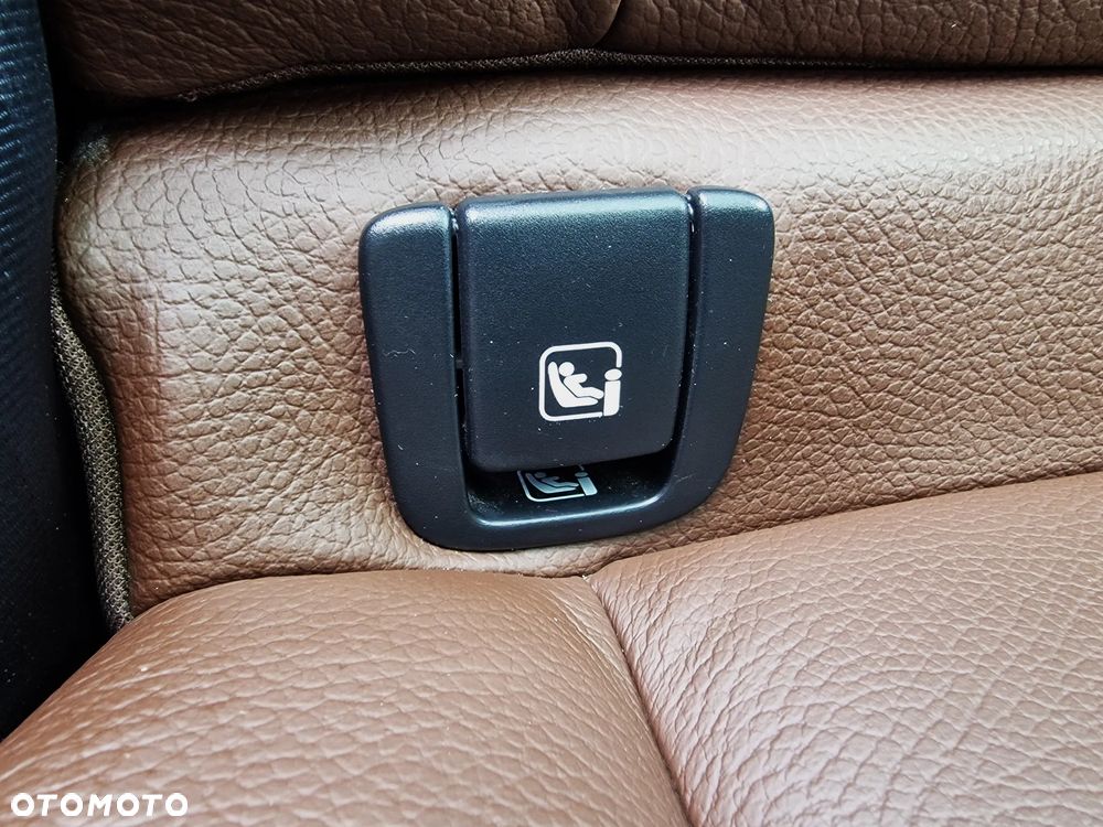 Volvo XC 60 D4 Drive-E Ocean Race - 38