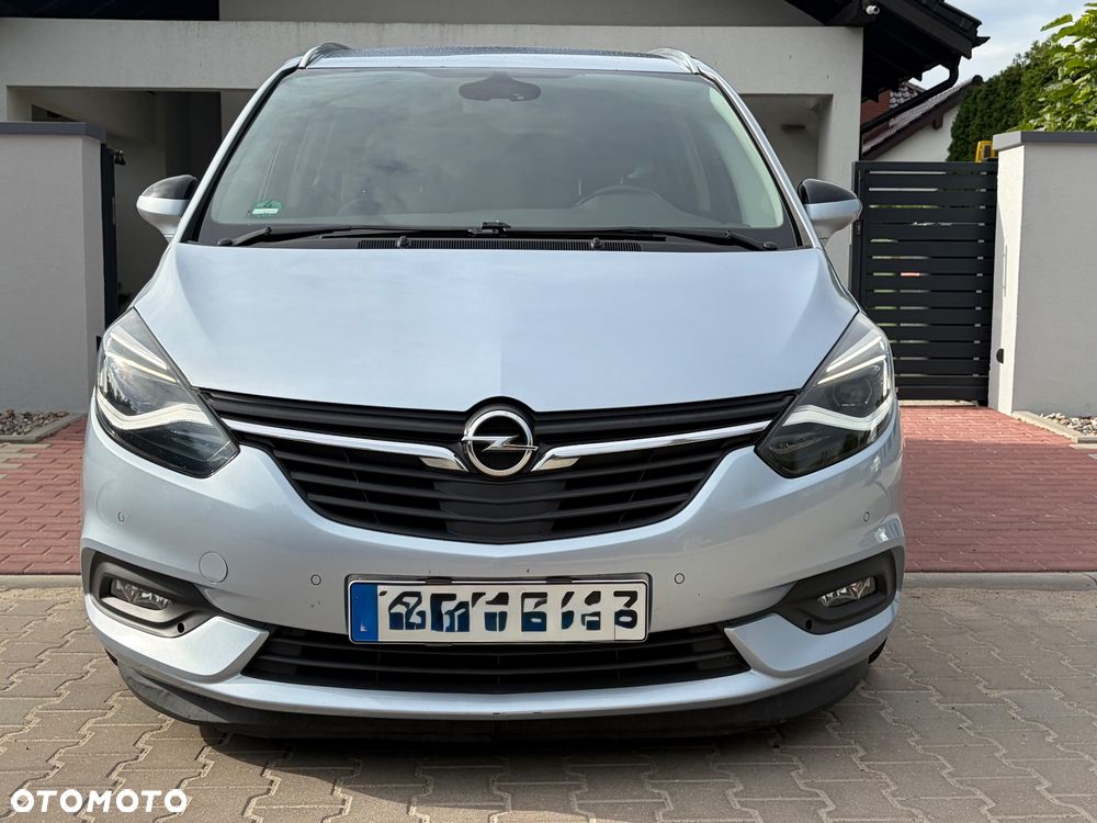 Opel Zafira 2.0 D (CDTI ecoFLEX) Start/Stop Business Innovation - 10