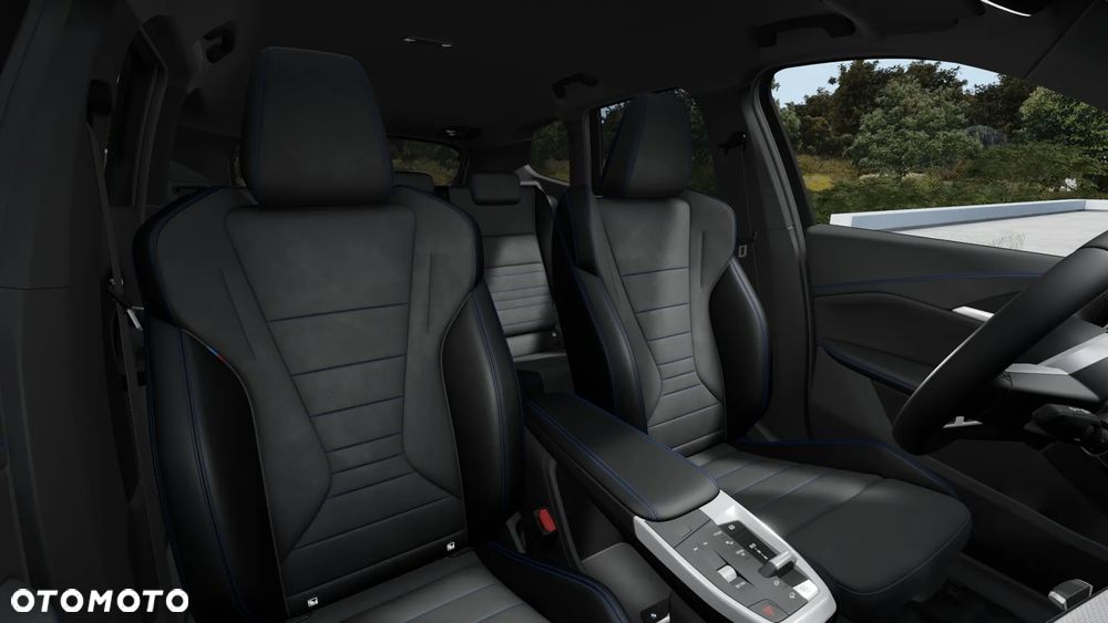 BMW iX1 eDrive20 66.5kWh M Sport - 11