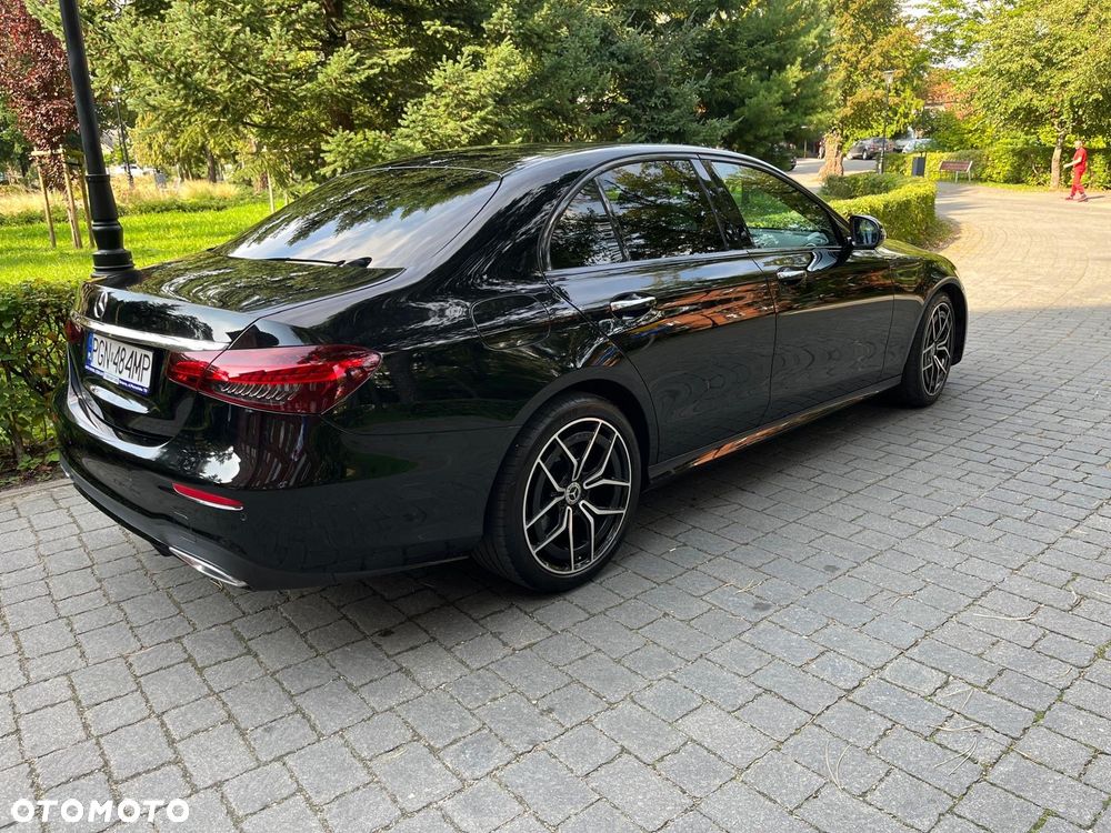 Mercedes-Benz Klasa E 220 d 9G-TRONIC AMG Line - 3
