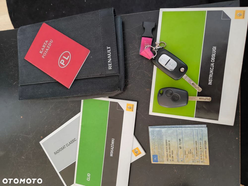 Renault Clio 1.2 16V Expression - 20