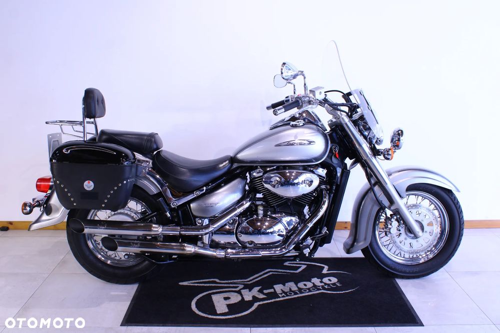 Suzuki Intruder - 2