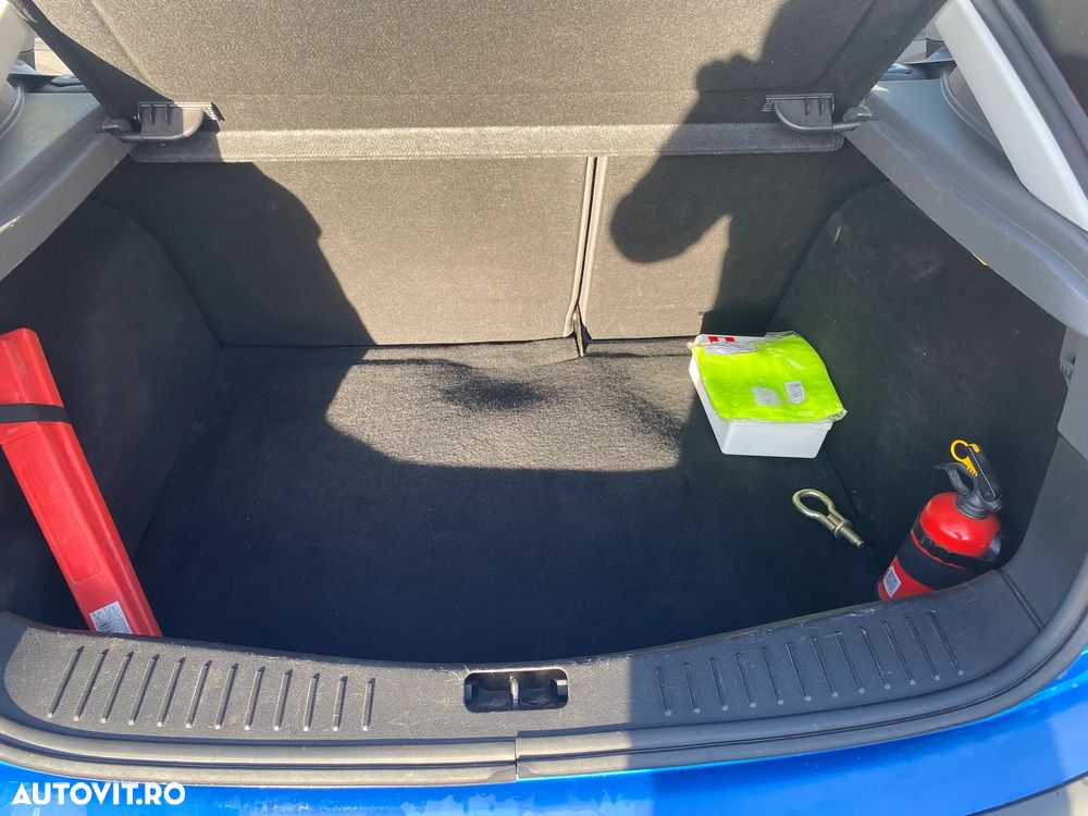 Ford Focus 1.6 TDCi Trend - 7