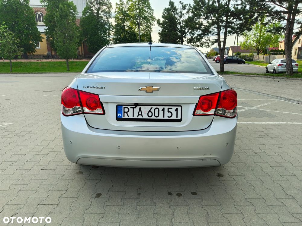 Chevrolet Cruze 1.8 LT - 6