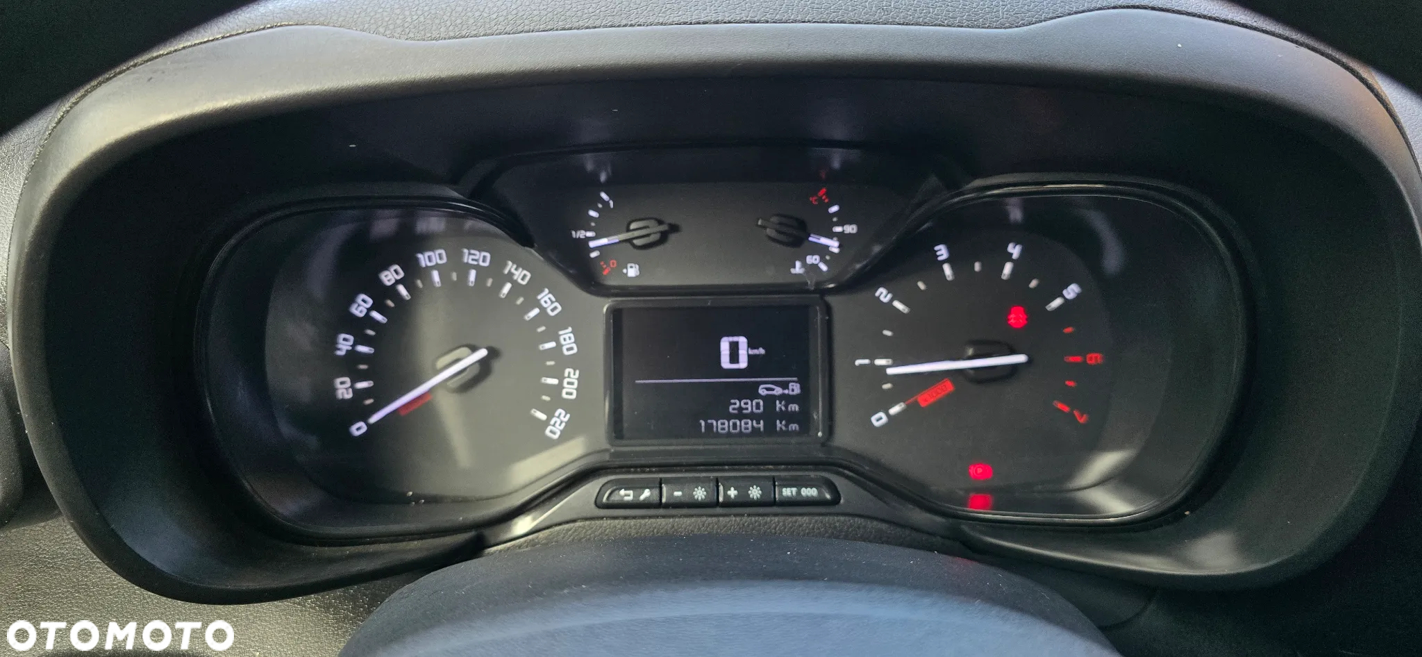 Toyota ProAce Kombi 1.5 D-4D Compact 2,6t - 21