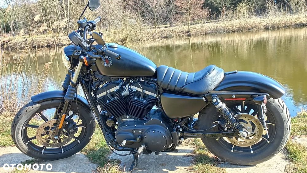 Harley-Davidson Sportster Iron 883 - 1