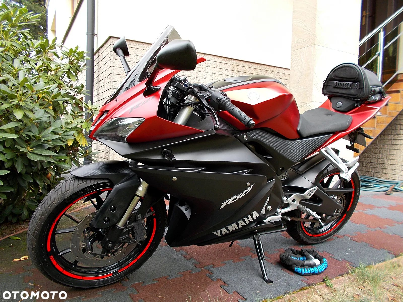 Yamaha YZF - 2