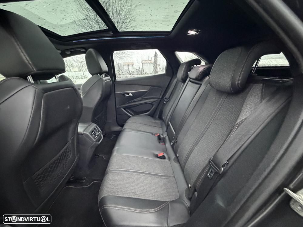 Peugeot 3008 1.6 BlueHDi GT Line Grip Control EAT6 - 24