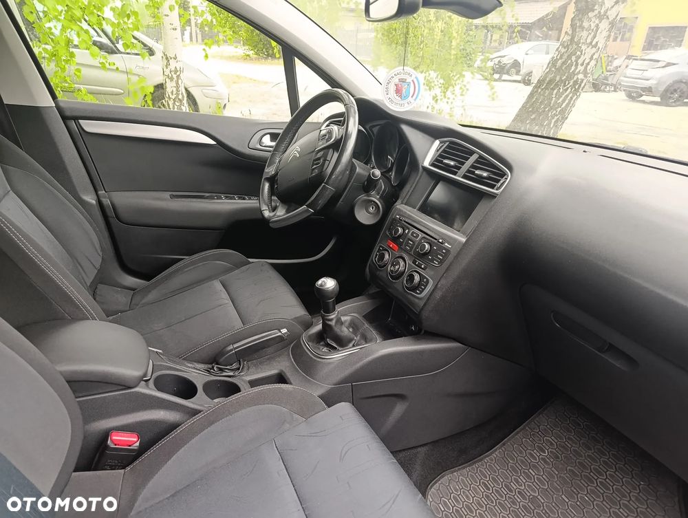 Citroën C4 1.6 HDi Seduction - 4
