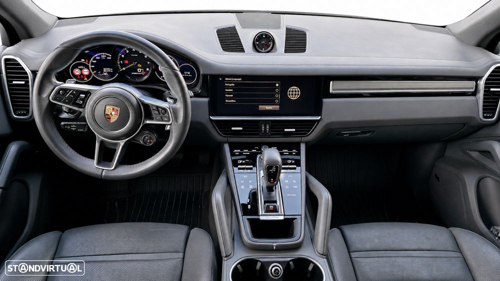Porsche Cayenne - 9