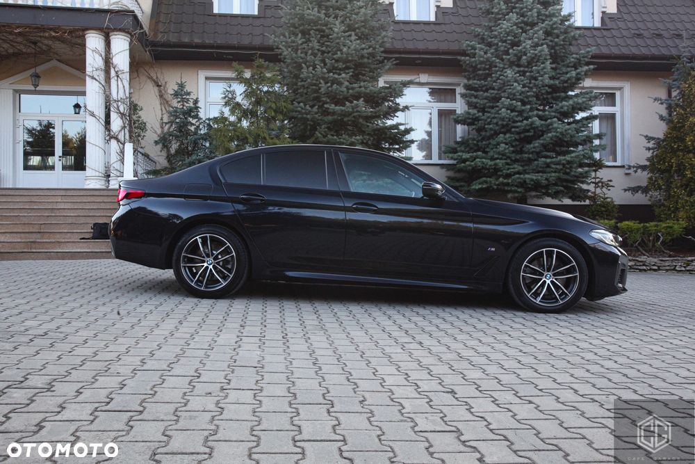 BMW Seria 5 520d xDrive M Sport sport - 16