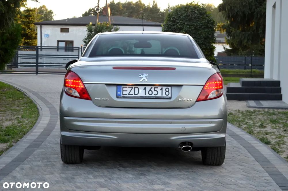 Peugeot 207 CC - 15