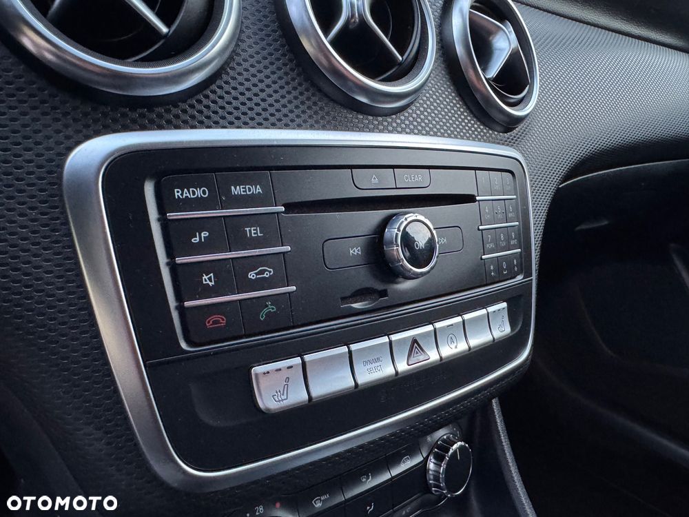 Mercedes-Benz Klasa A 160 d 7G-DCT - 12