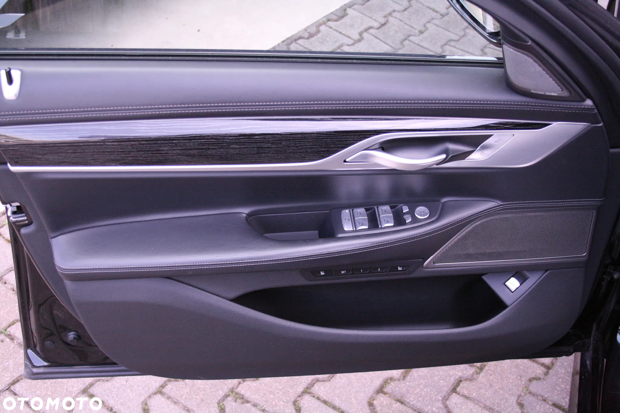 BMW Seria 7 730d xDrive sport - 9