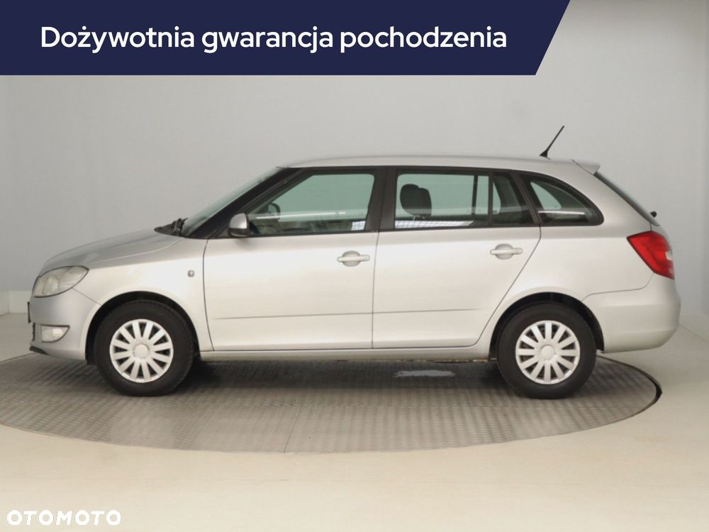 Skoda Fabia - 4