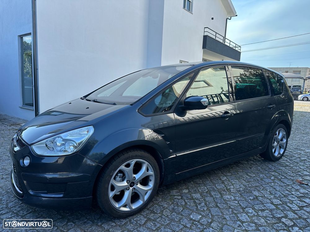 Ford S-Max 2.0 TDCi Titanium 7L - 4