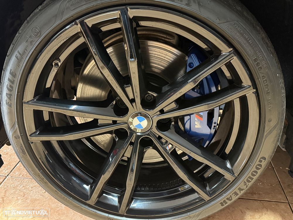 BMW 330 e Pack Desportivo M Auto - 17