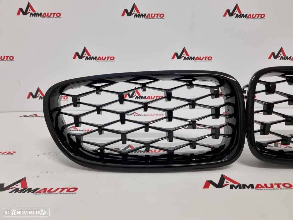 Grelhas Frontais BMW Série 5 F10 F11 Diamond Black - 4
