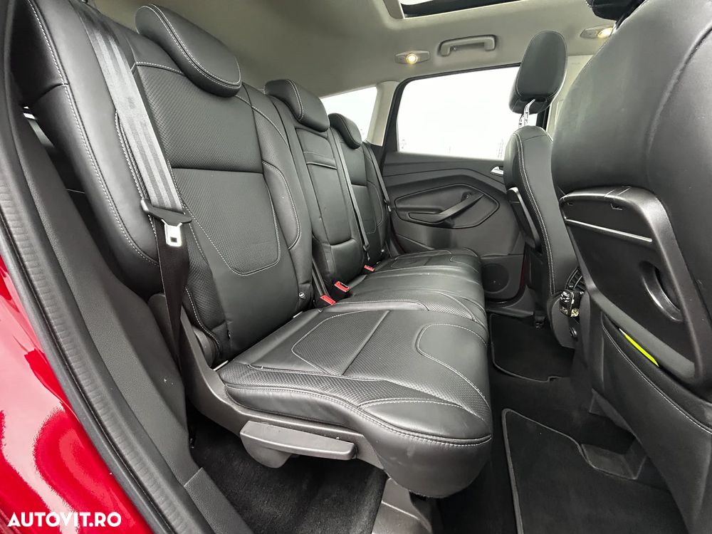 Ford Kuga 1.5 EcoBoost 4x4 Aut. Titanium - 17