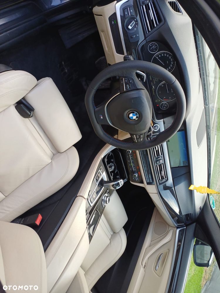 BMW Seria 5 520d - 17