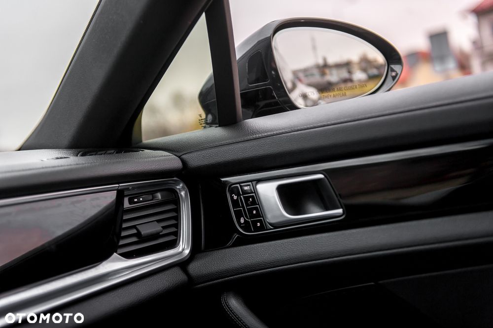 Porsche Panamera 4 GPF Executive - 21