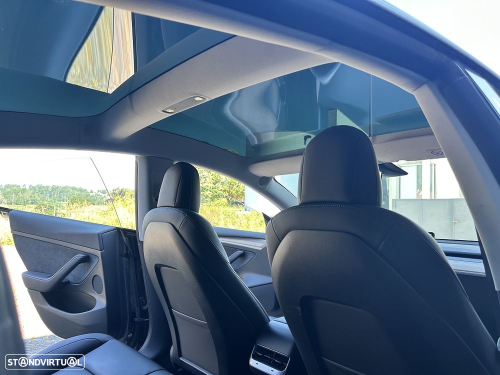 Tesla Model 3 Performance Dual Motor AWD - 19