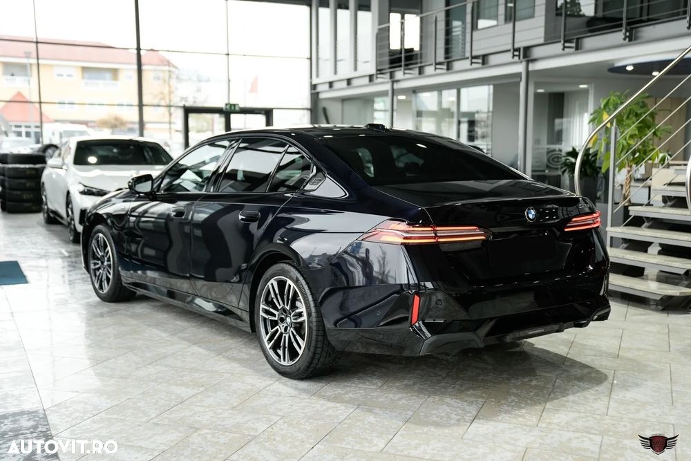 BMW Seria 5 520i Aut. - 6