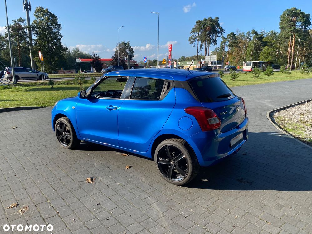 Suzuki Swift 1.2 Premium Plus - 6