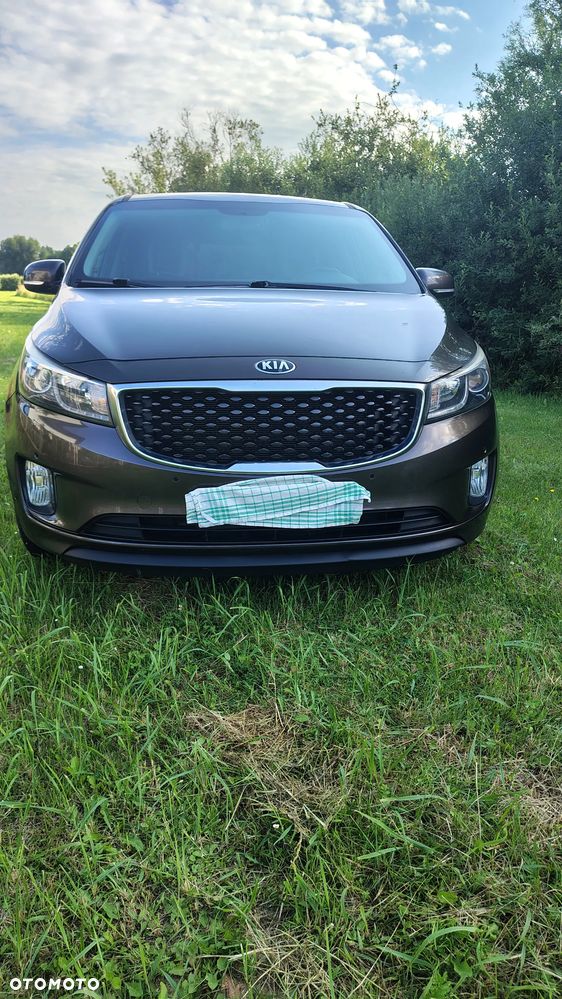 Kia Sedona 3.8 V6 LX - 12